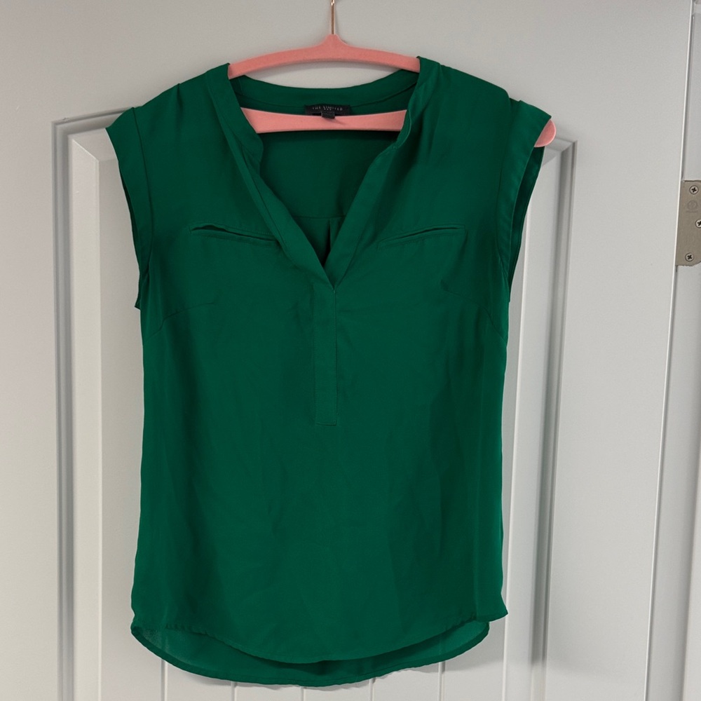 The Limited Emerald Green Cap Sleeve Blouse